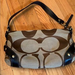 Coach Shoulder Bag; Signature Purse